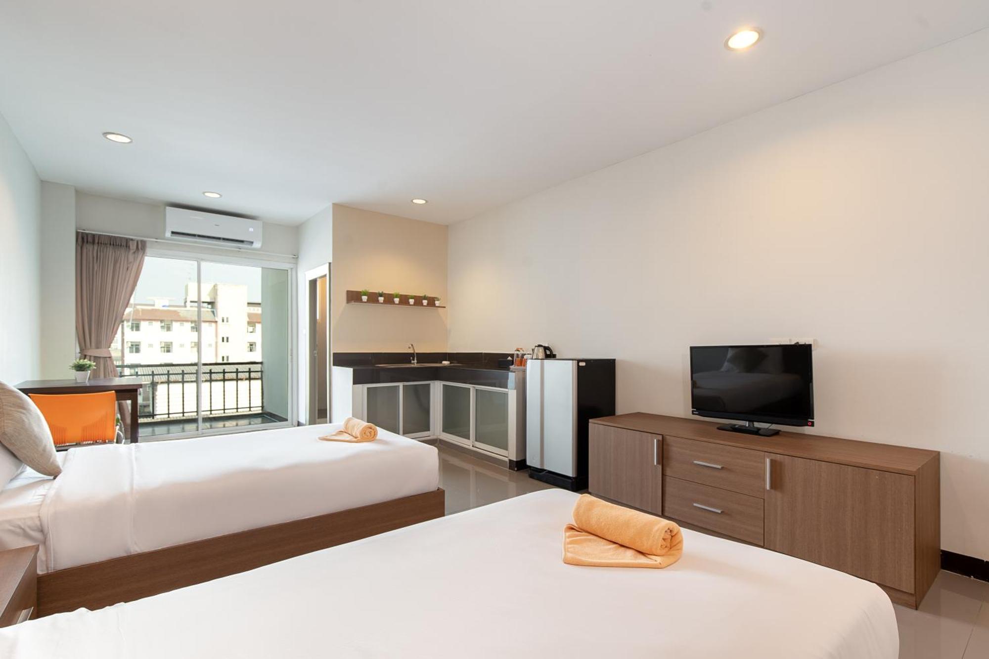 Leenova Place Bangkok Exterior foto